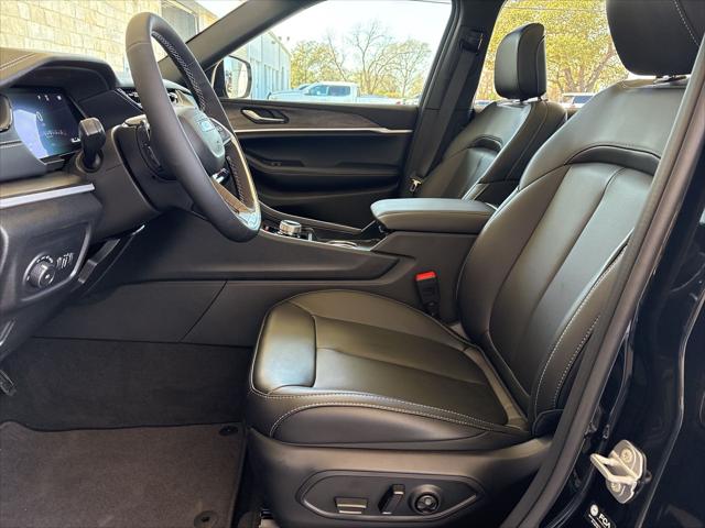 2026 Jeep Grand Cherokee L Limited 4x2