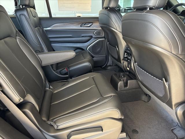 2026 Jeep Grand Cherokee L Limited 4x2