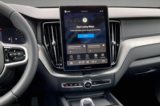 2026 Volvo XC60 B5 Ultra Black Edition