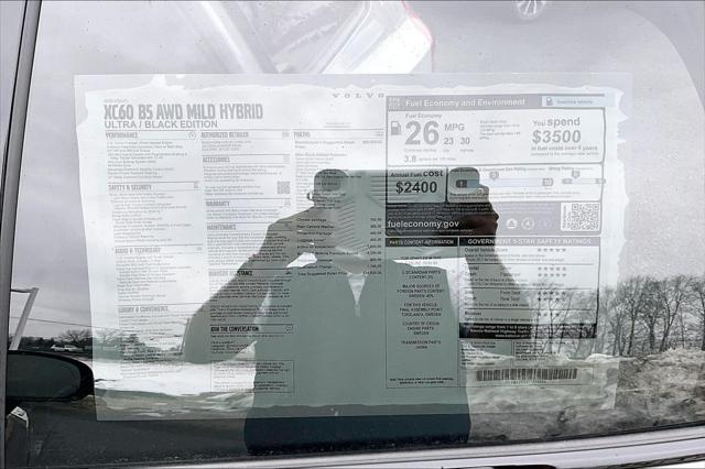 2026 Volvo XC60 B5 Ultra Black Edition