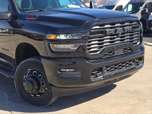 2026 RAM Ram 3500 RAM 3500 BIG HORN CREW CAB 4X4 8 BOX