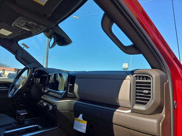 2026 GMC Sierra 1500 Crew Cab, Short Bed, SLT, 4WD