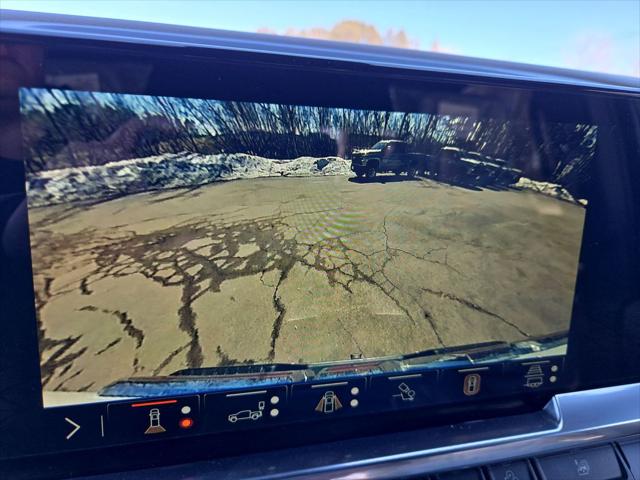 2026 GMC Sierra 1500 Crew Cab, Short Bed, SLT, 4WD