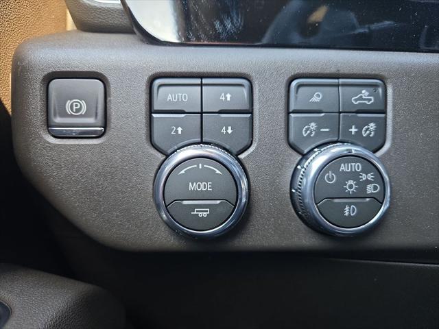 2026 GMC Sierra 1500 Crew Cab, Short Bed, SLT, 4WD