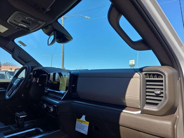 2026 GMC Sierra 1500 Crew Cab, Short Bed, SLT, 4WD