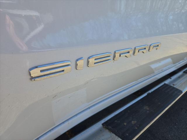 2026 GMC Sierra 1500 Crew Cab, Short Bed, SLT, 4WD
