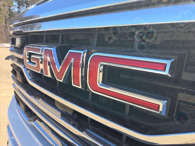 2026 GMC Sierra 1500 Crew Cab, Short Bed, SLT, 4WD