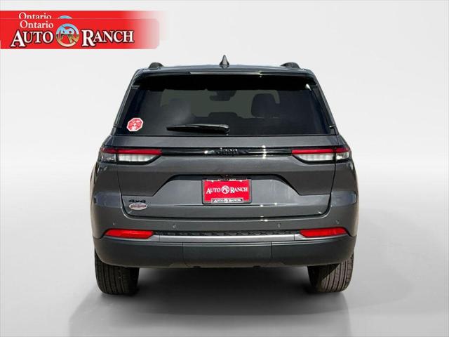 2026 Jeep Grand Cherokee Altitude 4x4