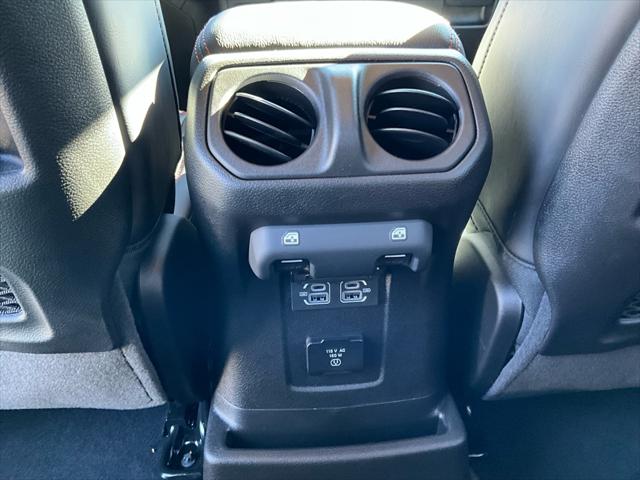 2025 Jeep Wrangler 4-Door Rubicon 4x4