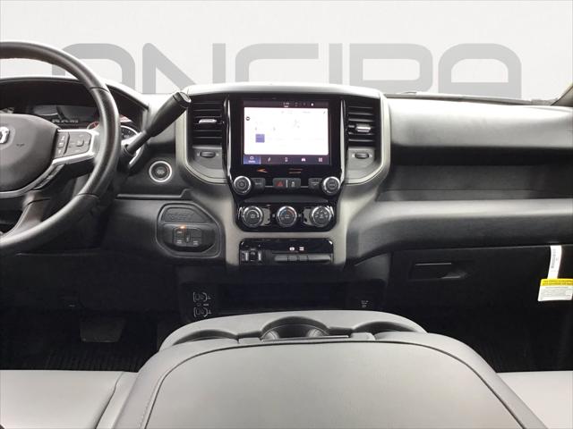 2025 RAM Ram 3500 RAM 3500 TRADESMAN CREW CAB 4X4 8 BOX