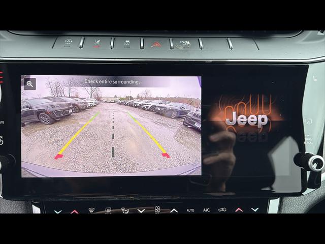 2026 Jeep Grand Cherokee Altitude 4x4