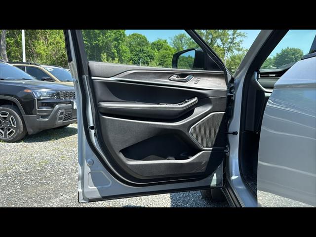 2026 Jeep Grand Cherokee Limited 4x4