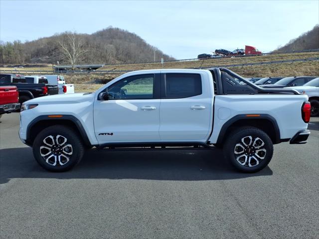 2025 GMC Canyon 4WD AT4