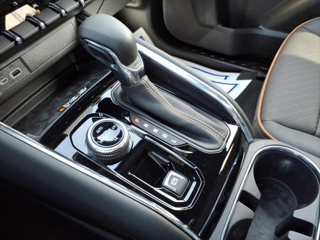 2025 GMC Canyon 4WD AT4