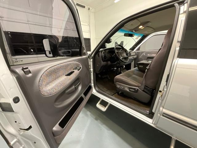 2002 Dodge Ram 3500 ST