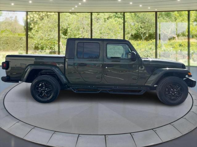 2023 Jeep Gladiator Freedom 4x4