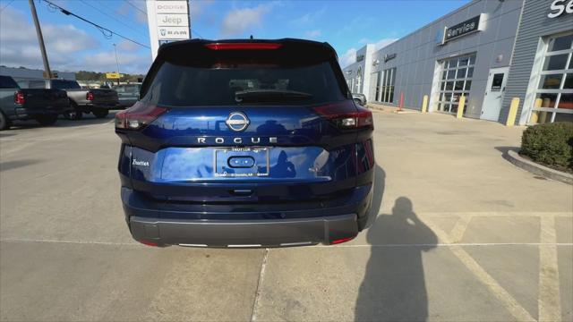 2024 Nissan Rogue SL FWD