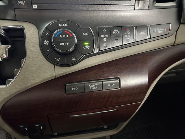 2012 Toyota Sienna Base
