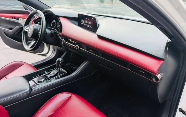 2020 Mazda Mazda3 Premium Package