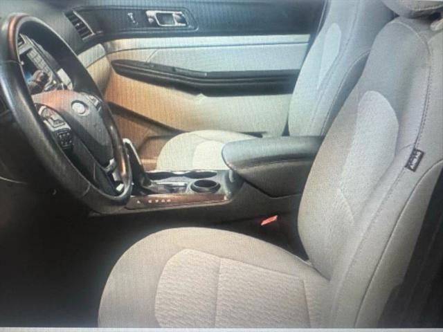 2019 Ford Explorer Base