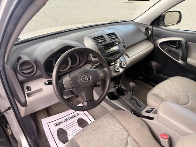 2009 Toyota RAV4 Base