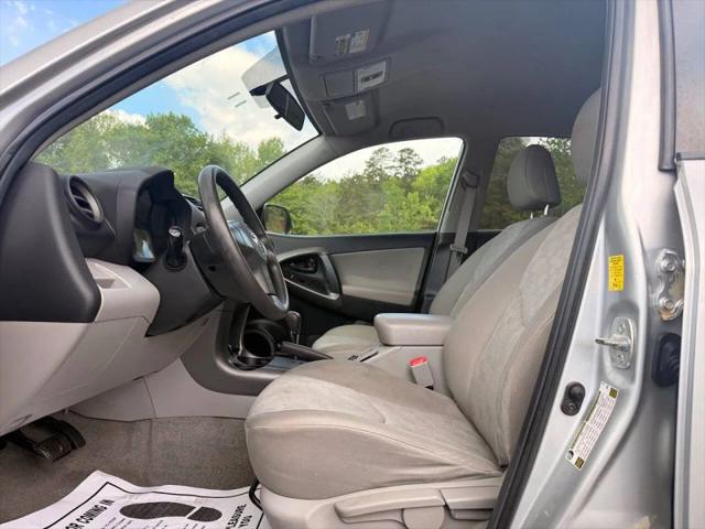 2009 Toyota RAV4 Base