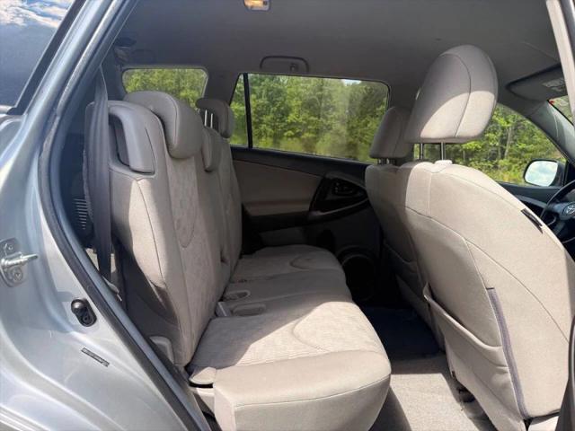 2009 Toyota RAV4 Base