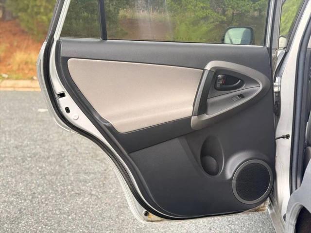 2009 Toyota RAV4 Base