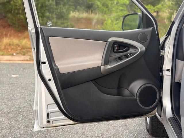 2009 Toyota RAV4 Base
