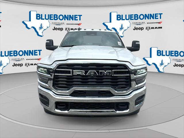 2026 RAM 3500 Chassis RAM 3500 TRADESMAN CREW CAB CHASSIS 4X4 60 CA