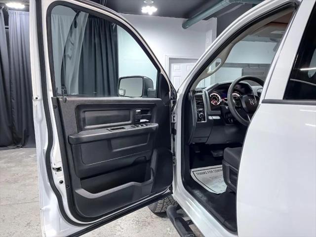 2019 Ram 1500 Classic Express Quad Cab 4x4 6'4" Box