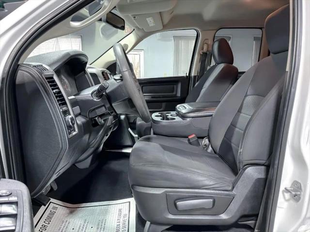 2019 Ram 1500 Classic Express Quad Cab 4x4 6'4" Box