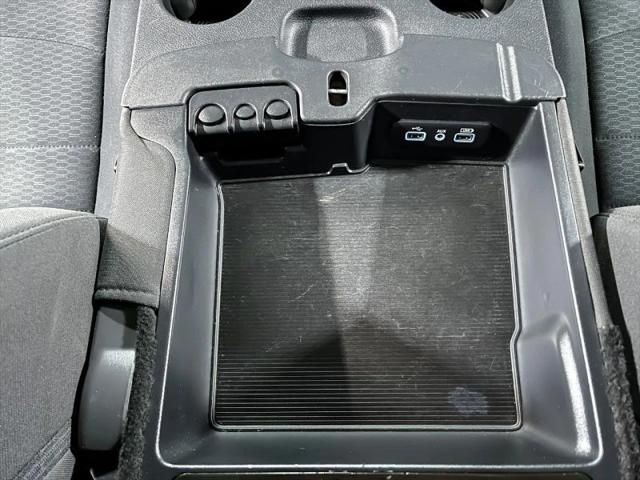 2019 Ram 1500 Classic Express Quad Cab 4x4 6'4" Box