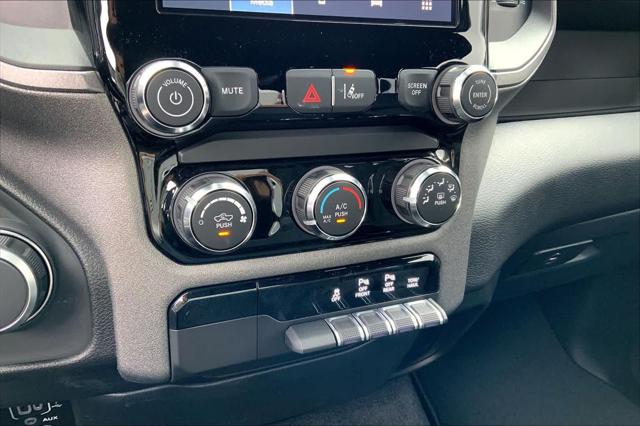 2026 Ram 1500 Express Crew Cab 4x2 5'7" Box