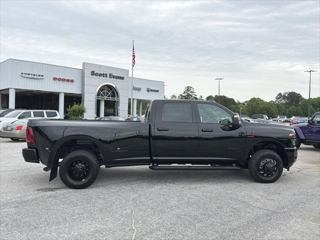 2026 Ram 3500 Laramie Crew Cab 4x4 8' Box