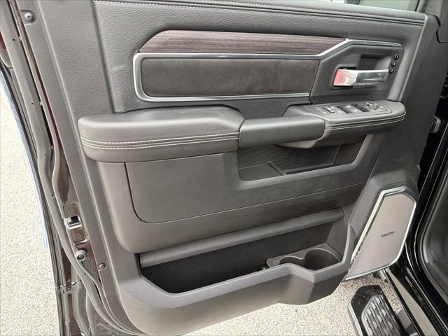 2026 Ram 3500 Laramie Crew Cab 4x4 8' Box