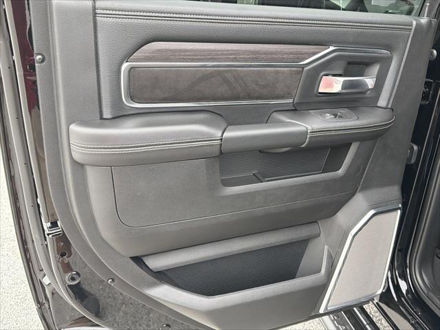 2026 Ram 3500 Laramie Crew Cab 4x4 8' Box