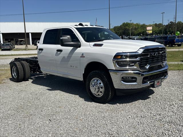2026 RAM Ram 3500 Chassis Cab RAM 3500 BIG HORN CREW CAB CHASSIS 4X4 60 CA