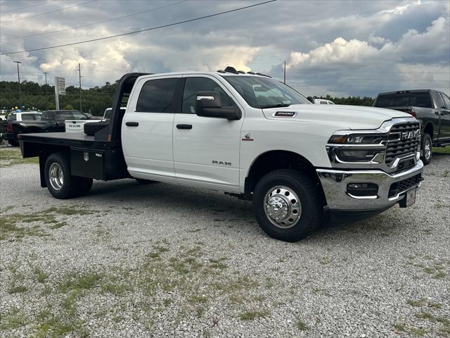 2026 RAM 3500 Chassis RAM 3500 BIG HORN CREW CAB CHASSIS 4X4 60 CA