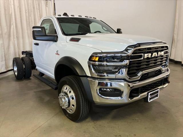 2026 RAM 5500 Chassis RAM 5500 TRADESMAN CHASSIS REGULAR CAB 4X4 60 CA