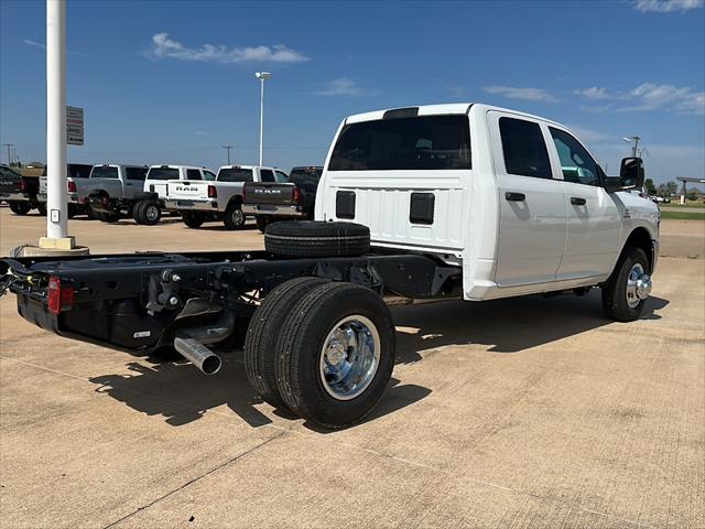 2026 RAM Ram 3500 Chassis Cab RAM 3500 TRADESMAN CREW CAB CHASSIS 4X4 60 CA