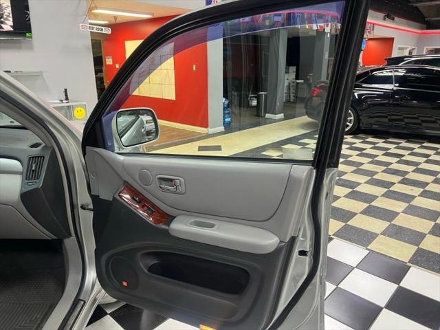 2004 Toyota Highlander Limited V6