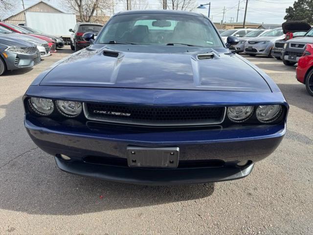 2013 Dodge Challenger SXT Plus