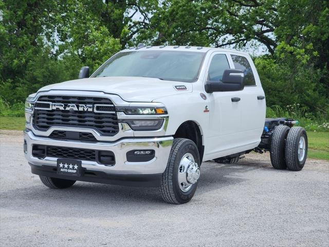 2026 RAM Ram 3500 Chassis Cab RAM 3500 TRADESMAN CREW CAB CHASSIS 4X4 60 CA