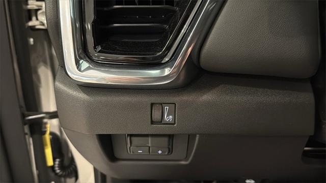 2026 GMC Canyon Elevation, 4WD