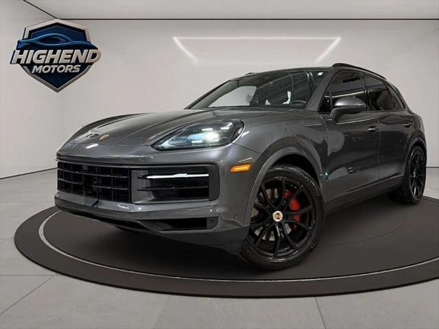 2024 Porsche Cayenne Base
