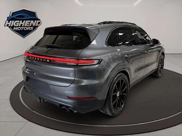 2024 Porsche Cayenne Base