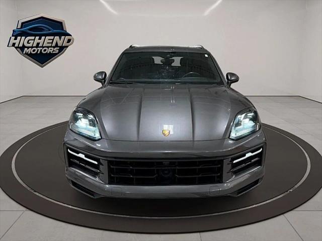 2024 Porsche Cayenne Base