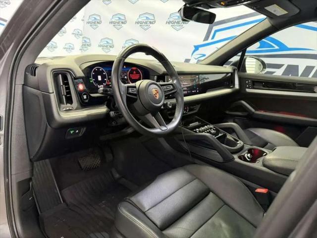 2024 Porsche Cayenne Base