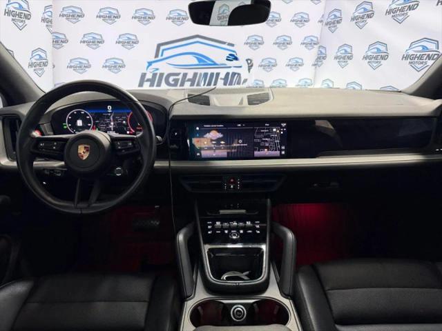 2024 Porsche Cayenne Base